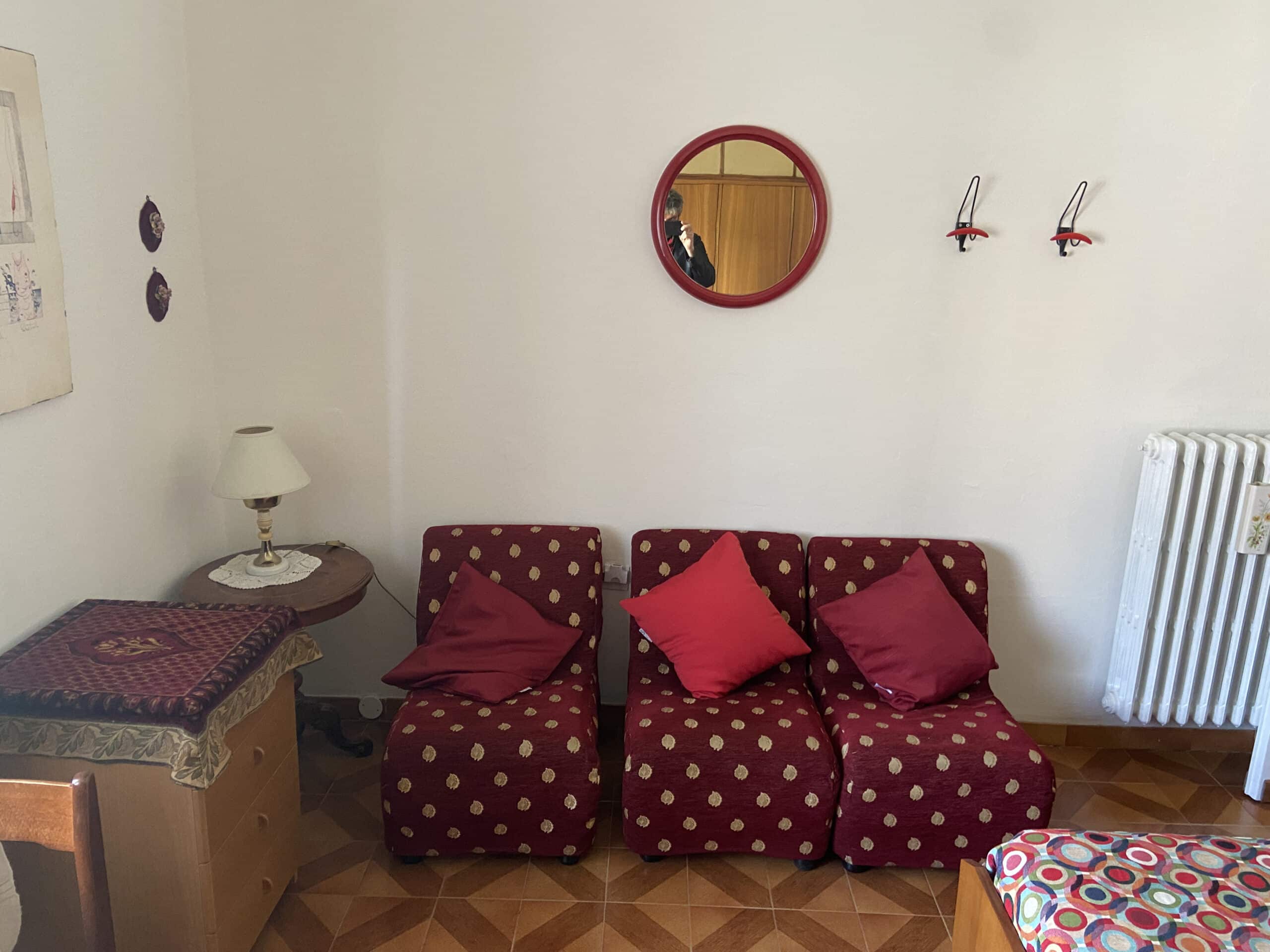 Ginger - camera con letti singoli, poltrone anni 60